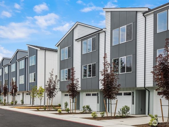 1520 Hollow Dale Place G, Everett WA 98204