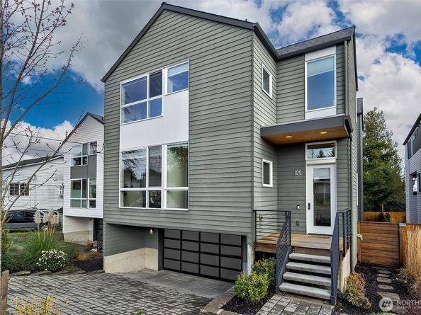 9212 11th Avenue NW, Seattle WA 98117