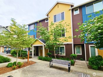 15788 NE 14th Alley