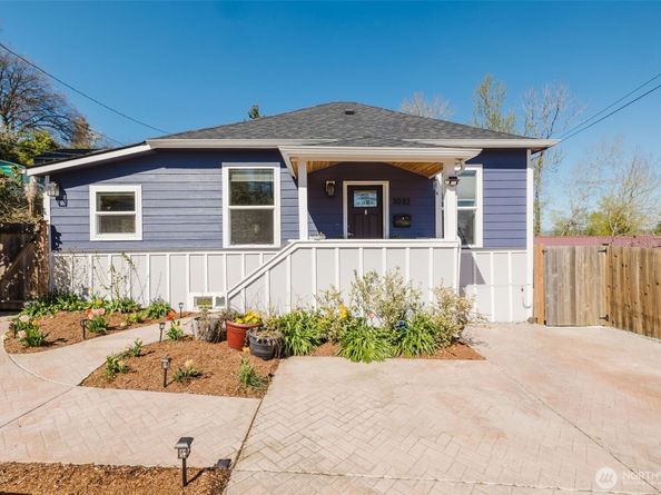 3032 S Dawson Street, Seattle WA 98108
