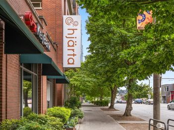 1530 NW Market Street