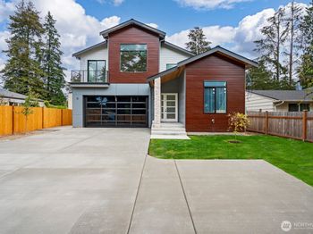 16614 15th Avenue NE