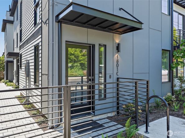 1801 NW 65th Street C, Seattle WA 98117