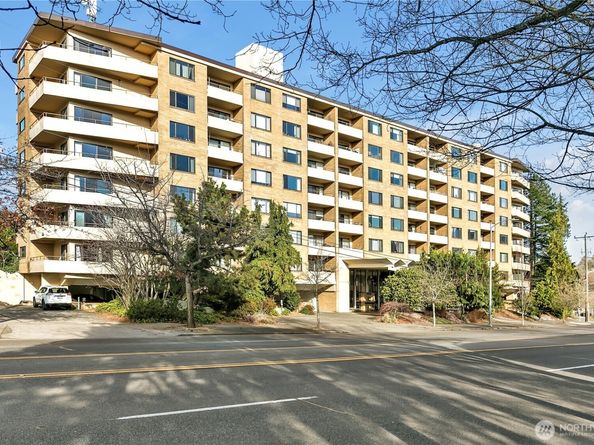 4545 Sand Point Way NE 207, Seattle WA 98105