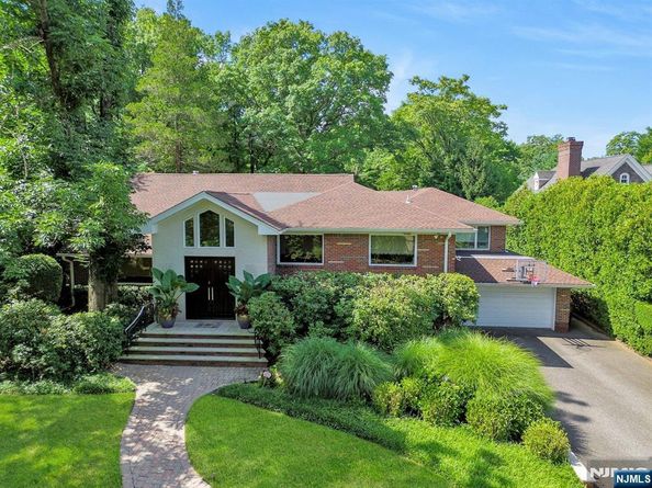 278 Fountain Road, Englewood NJ 07631