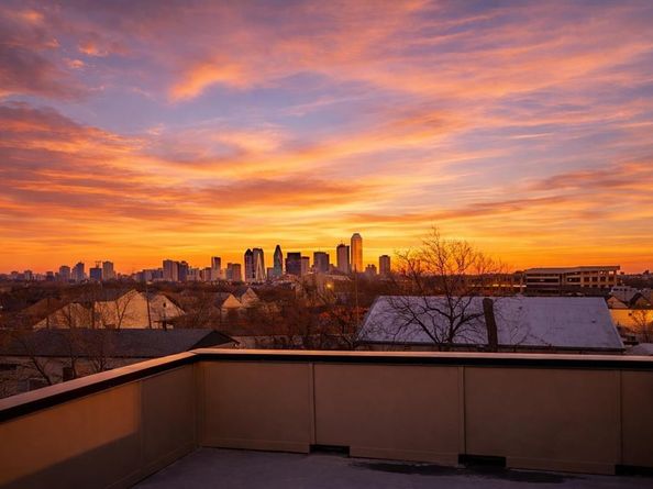 1825 & 1827  Pollard Street , Dallas Texas 75208