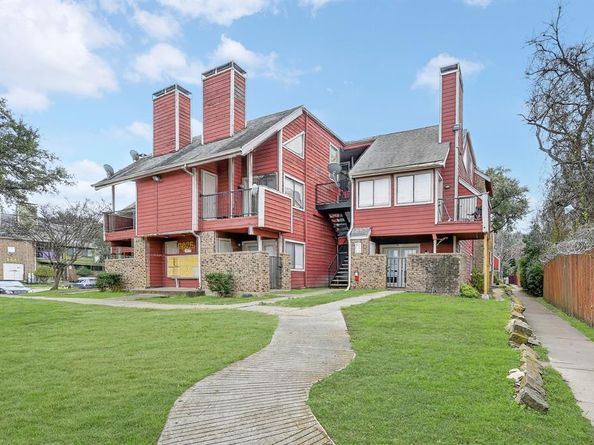 9825  Walnut Street  306, Dallas Texas 75243