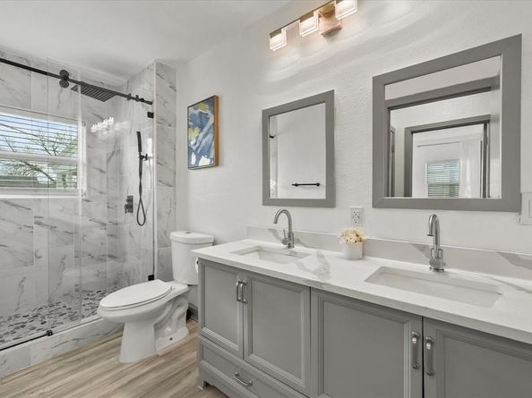 1528  Nash Street , Garland Texas 75042