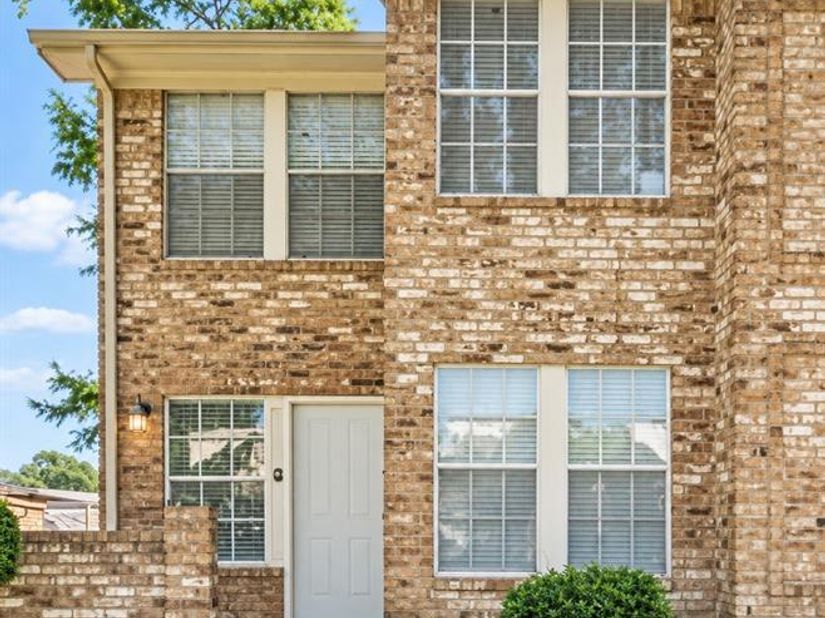 525  Towne House Lane , Richardson Texas 75081