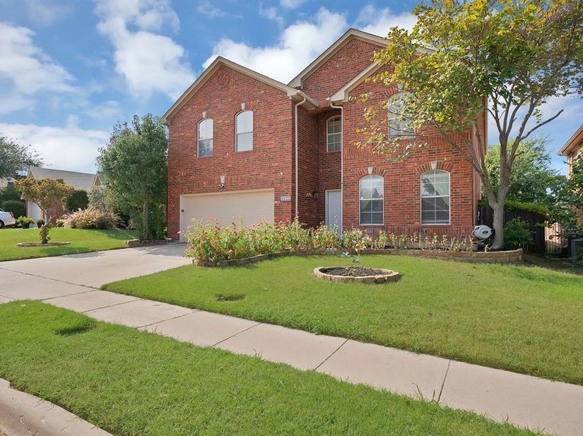 4833  Bridle Path Way , Fort Worth Texas 76244