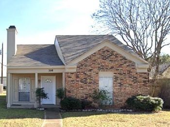 380  Ancestry Lane 