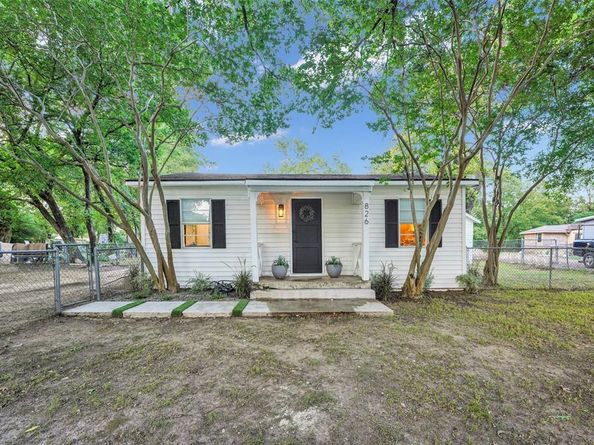 826 W Laramie Lane , Dallas Texas 75217