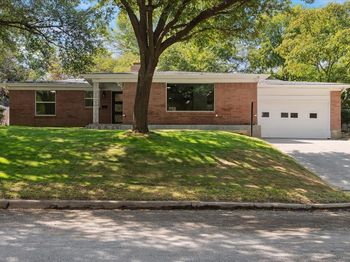 1800  Versailles Road 