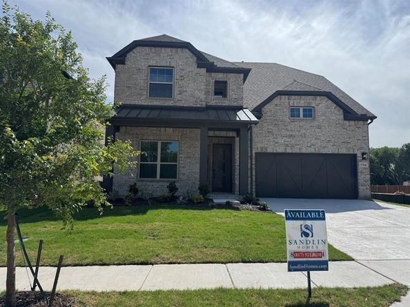 5704  Glynda  , North Richland Hills Texas 76180