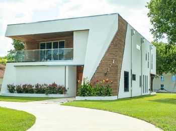 1719  Right Field Court 