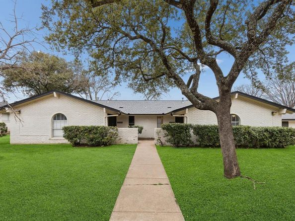 15755  El Estado Drive , Dallas Texas 75248