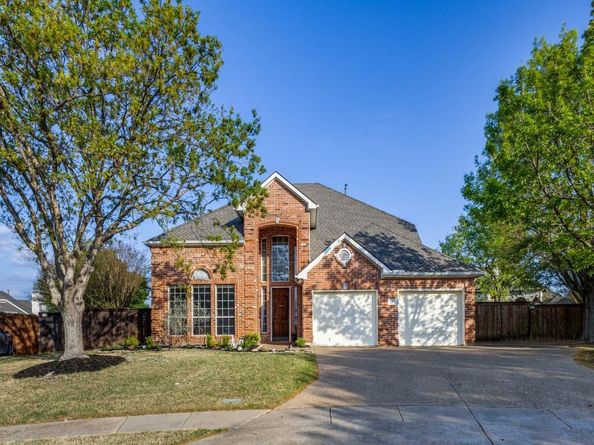 1505  Kingsbrook Circle , McKinney Texas 75072