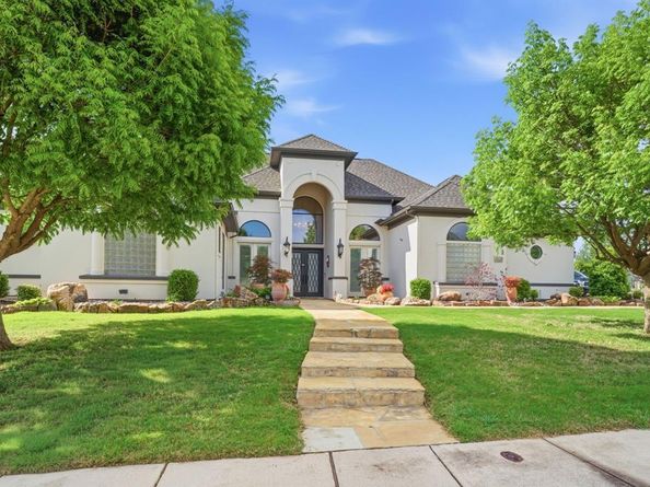 1120  Twin Oaks Drive , Prosper Texas 75078