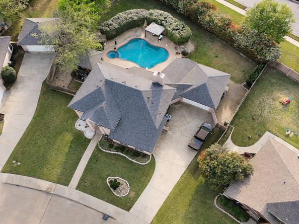 1024  Choke Cherry Lane , Crowley Texas 76036