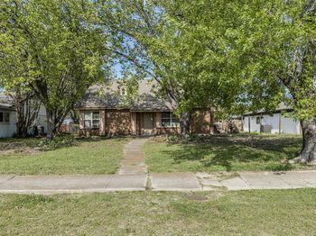 1825  Castle Drive 