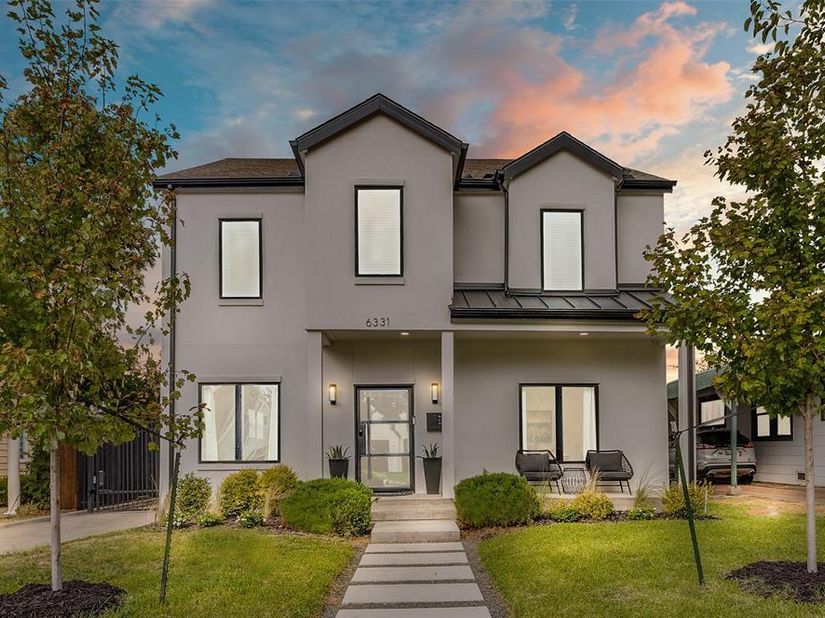6331  Lakeshore  , Dallas Texas 75214
