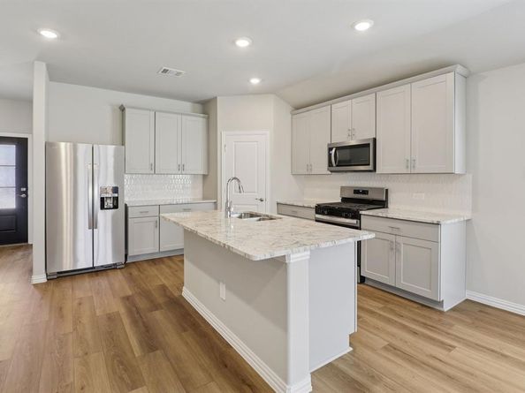 2304  Nicole Drive , Denton Texas 76208