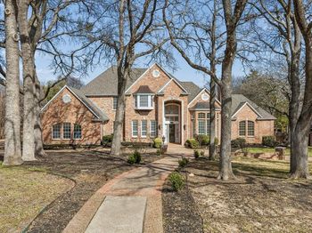 2900  Creek View Drive 