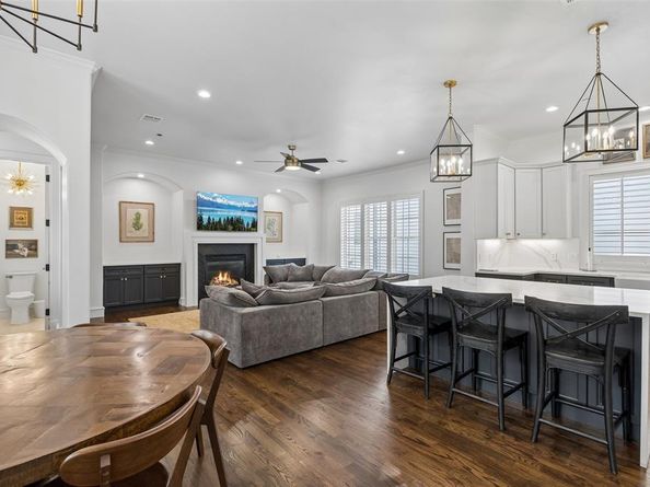 3827  Holland Avenue  C, Dallas Texas 75219