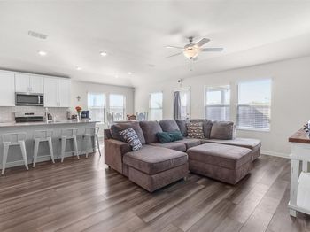 3505  Kingsview Drive 