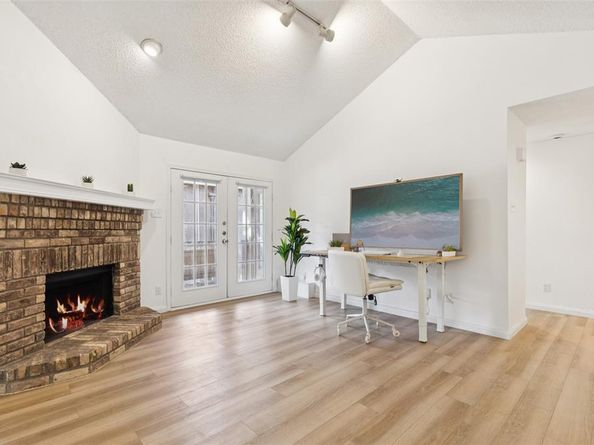 5200  Martel Avenue  16C, Dallas Texas 75206