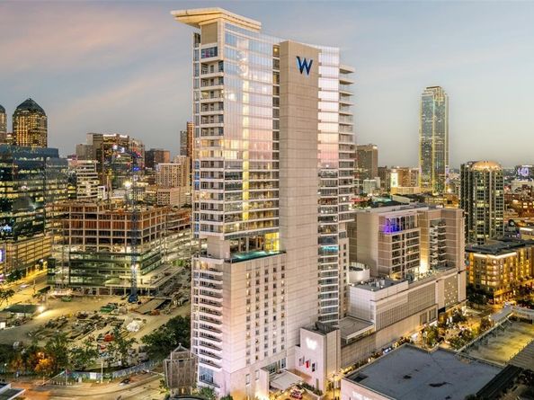 2430  Victory Park Lane  2509, Dallas Texas 75219