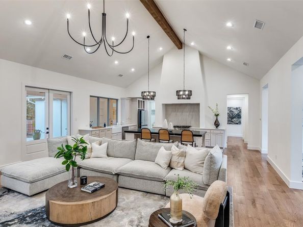 11131  Hillcrest Road , Dallas Texas 75230