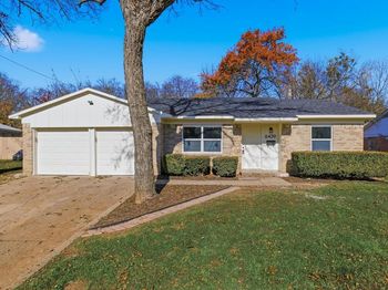 6439  Lazy River Drive 