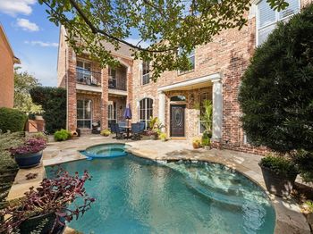 2805  Prestonwood Drive 