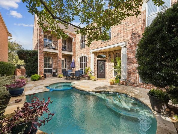 2805  Prestonwood Drive , Plano Texas 75093