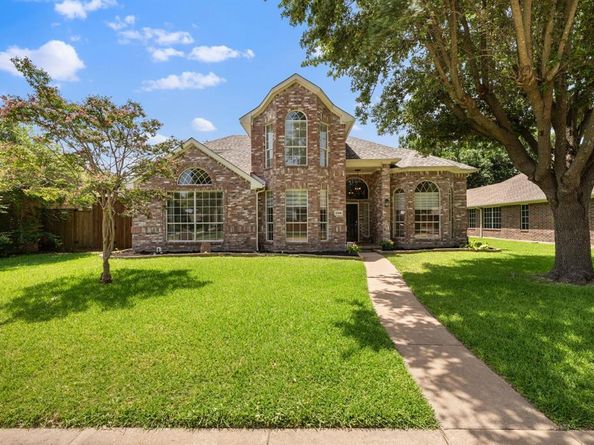 2324  Compton Drive , Plano Texas 75025