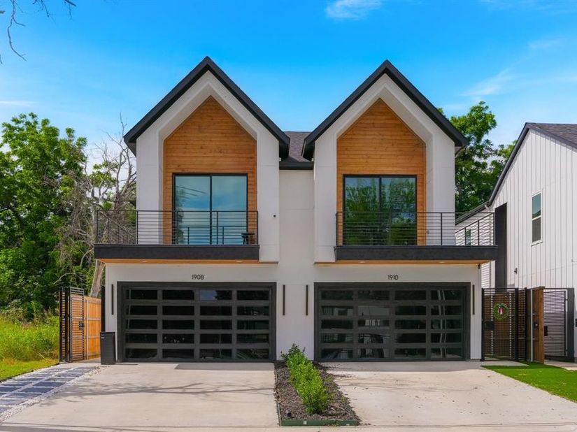 1908  Duluth Street , Dallas Texas 75212