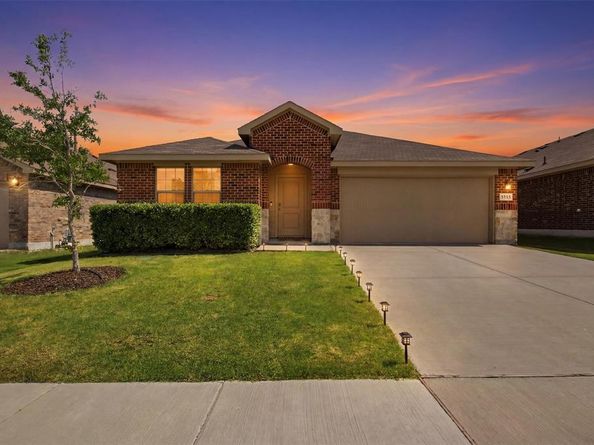 3713  Ridgeway Lane , Denton Texas 76226