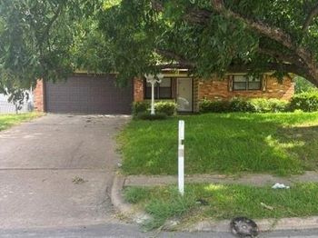 1305 W Bruton Road 