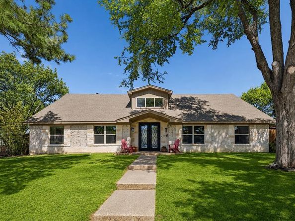 1433  Lincoln Place , Carrollton Texas 75006