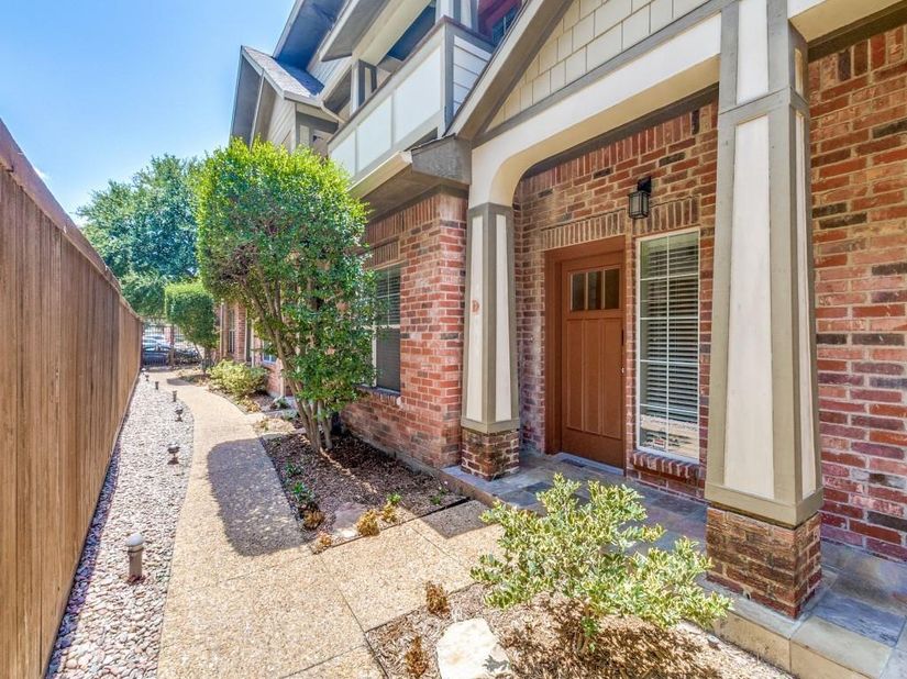 5743  Prospect Avenue  104, Dallas Texas 75206