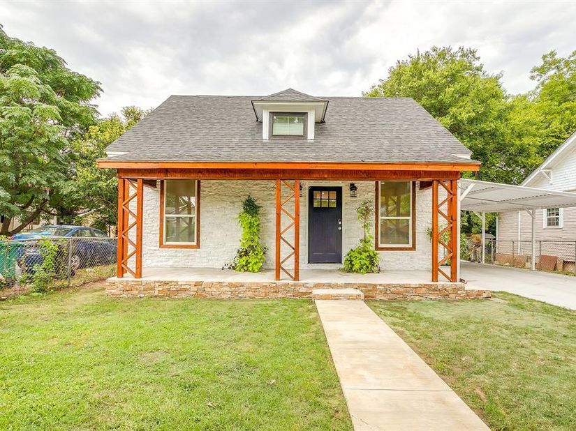 2214  Pearl Avenue , Fort Worth Texas 76164