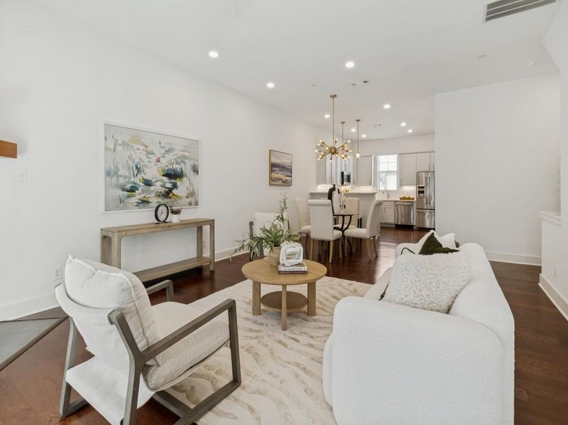 5743  Prospect Avenue  102, Dallas Texas 75206