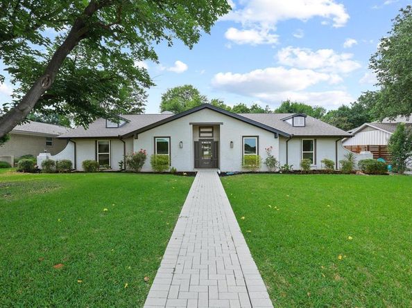 7668  La Cosa Drive , Dallas Texas 75248