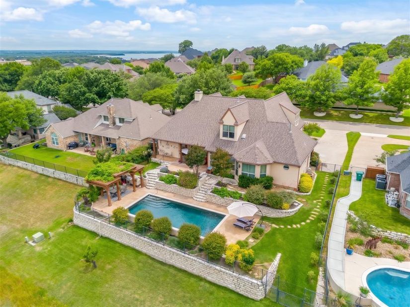 7605  Royal Troon Drive , Fort Worth Texas 76179