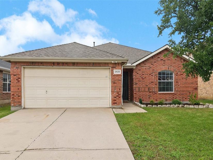 2825  Enchanted Eve Drive , Little Elm Texas 75068