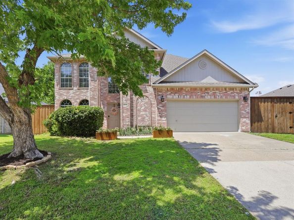 2815  Goodnight Trail , Corinth Texas 76210