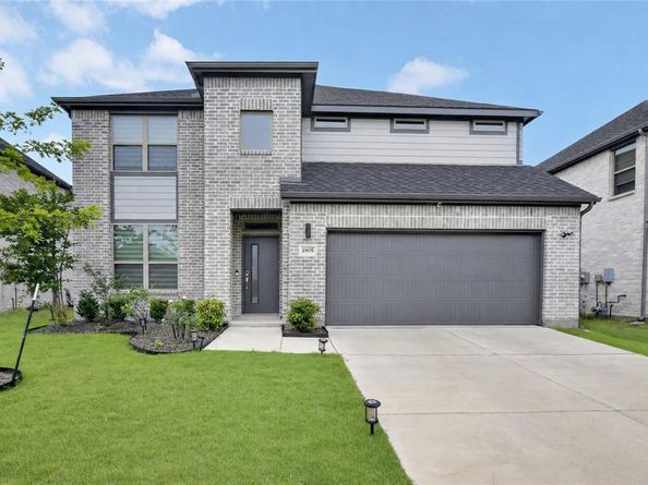 1905  Edgewater Street , Celina Texas 75009