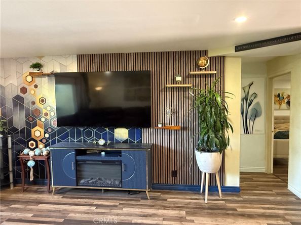 730 N Eucalyptus 1, Inglewood CA 90302