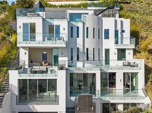 9459 Beverly Crest, Beverly Hills CA 90210